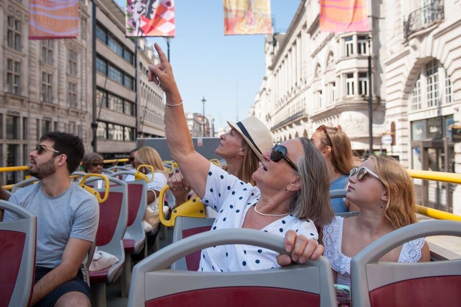 London: Tootbus Hop-on Hop-off (Optional River Cruise) - The Thames cruise from Westminster to Tower Pier