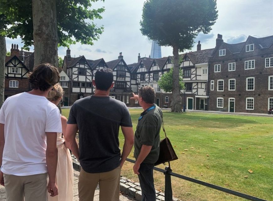 London: Tower of London Guided Tour with Boat Ride - Is $69 good value?