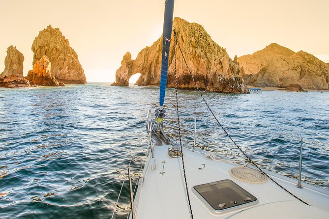 Los Cabos Luxury Sunset Sail with Light Appetizers and Open Bar - What the open bar really includes