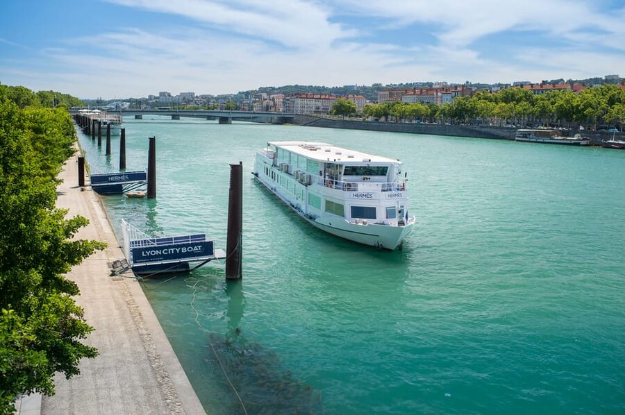 Lyon 2.5-Hour Lunch Cruise - Booking details and cancellation