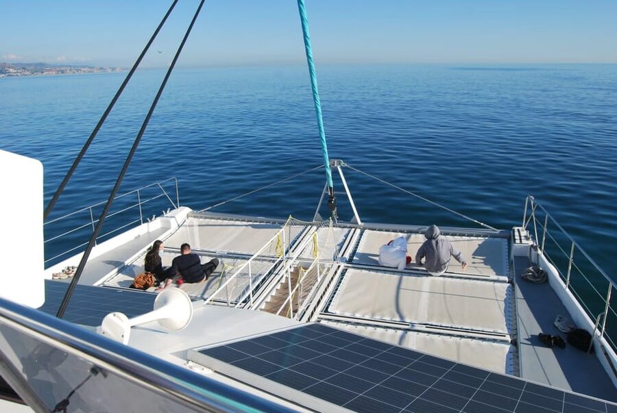 Malaga: Catamaran Sunset or Night Cruise w/ Live DJ & Drink - A practical look at the 75 to 90 minutes