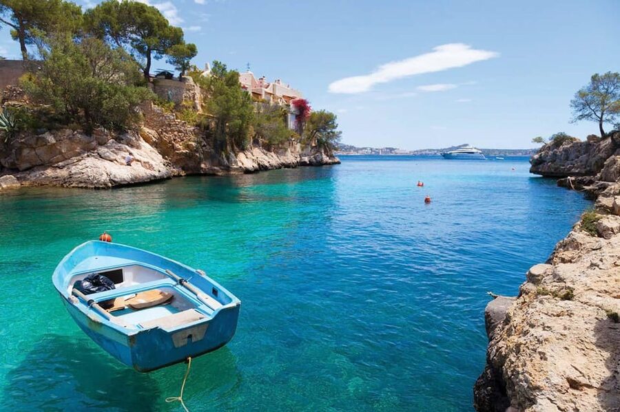 Mallorca: 2-Hour Coastline & Malgrat Islands Catamaran Tour - What this Mallorca cruise actually delivers