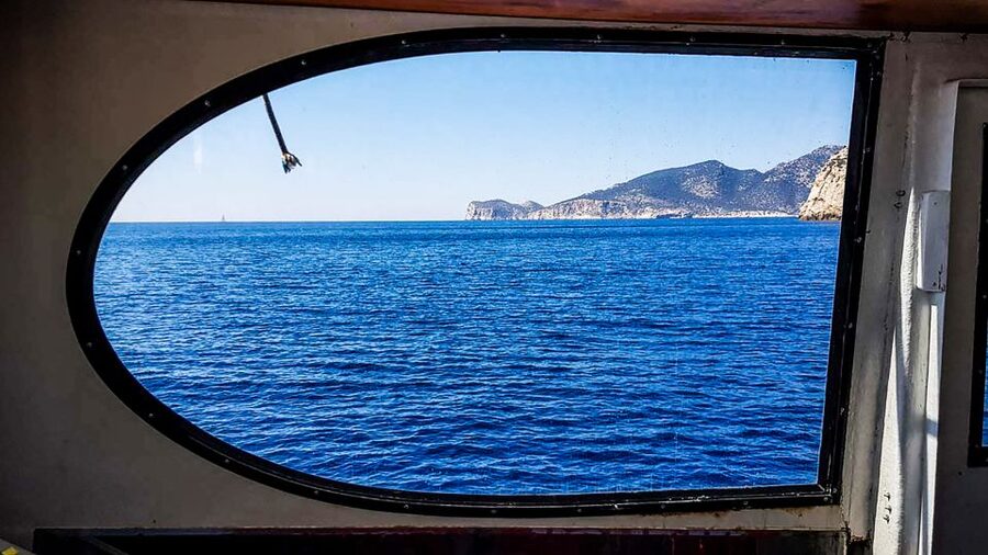 Mallorca: 3.5-Hour Boat Trip with Swimming and Snorkeling - A relaxed cruise along Mallorca’s southwest coast