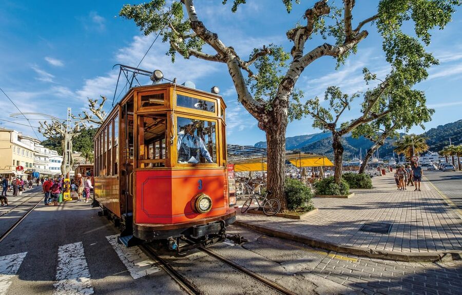 Mallorca: Full-Day Island Tour by Train, Tram, and Boat - Sóller and the famous old train