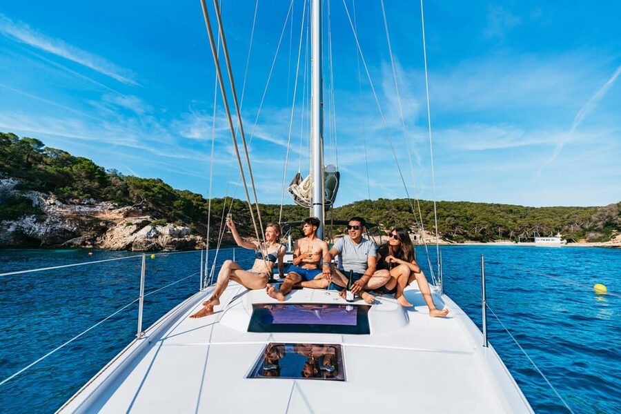 Mallorca: Midday or Sunset Sailing with Snacks and Open Bar - Sailing Out With Cava and Mallorcan Snacks