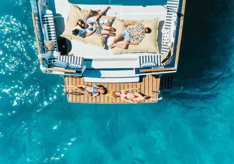 Mallorca: Palma Boat Tour & Snorkeling with Drink Included - The cruise along Palma Bay