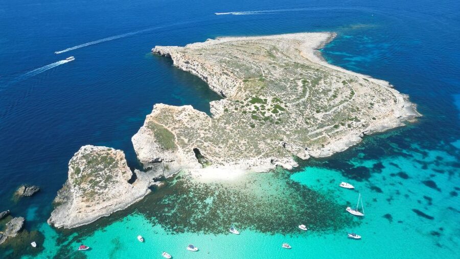 Malta: Crystal/Blue Lagoon, Comino & Gozo Private Boat Trip - The skipper makes the difference