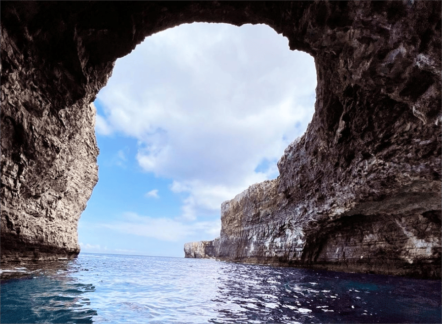 Malta: Gozo Comino and Blue Lagoon Boat Tour with Swim Stop - Coral Lagoon and the northern coast