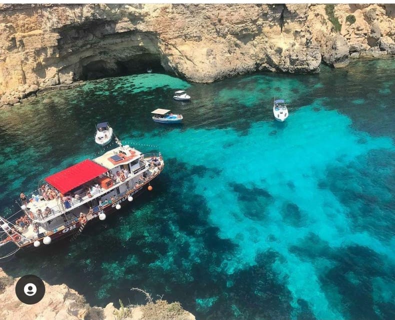 Malta: Gozo Comino and Blue Lagoon Boat Tour with Swim Stop - Blue Lagoon: beautiful water, serious crowds