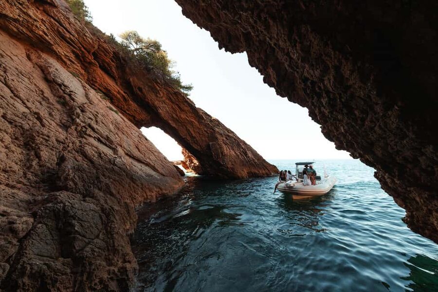 Marseille: Côte Bleue Calanques Boat Tour with Swimming - Méjean brings snorkeling and a swim-in cave