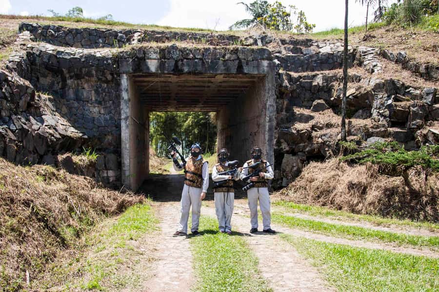 Medellin: Guatapé Day Trip & Boat to Pablo Escobar's Estate - Extra stops, food, and the changing itinerary