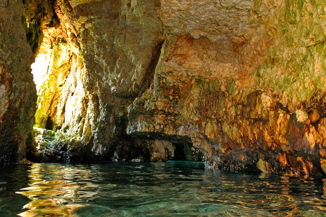 Medulin -Kamenjak 5h boat trip with lunch & drinks on Sandra Boat - Key points to know before booking