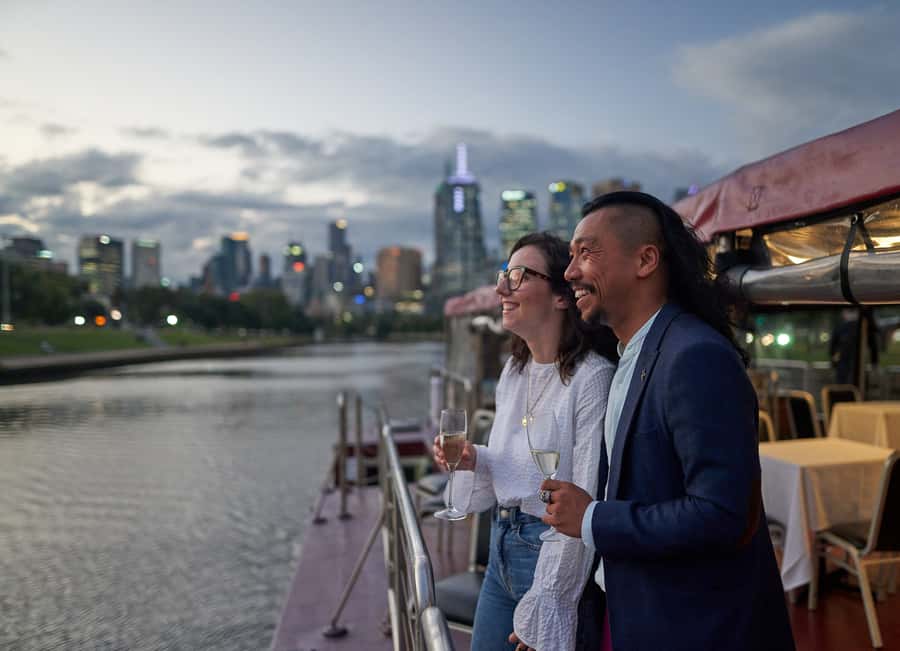 Melbourne: 4-Course Dinner Cruise with Drinks - A Slow City Tour Past Melbourne’s Night Lights