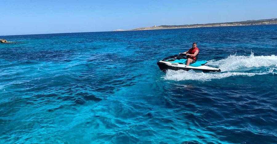 Mellieha: Jet Ski Rental with Safety Boat - Key points before you book