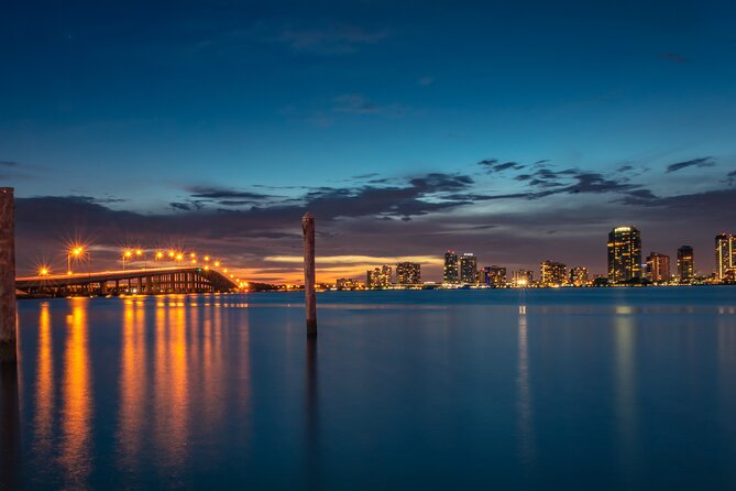 Miami Biscayne Bay rich and famous Sightseeing Boat Tour - Starting at Bayside Marketplace
