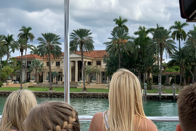 Miami Biscayne Bay rich and famous Sightseeing Boat Tour - Fisher Island, a look at private Miami