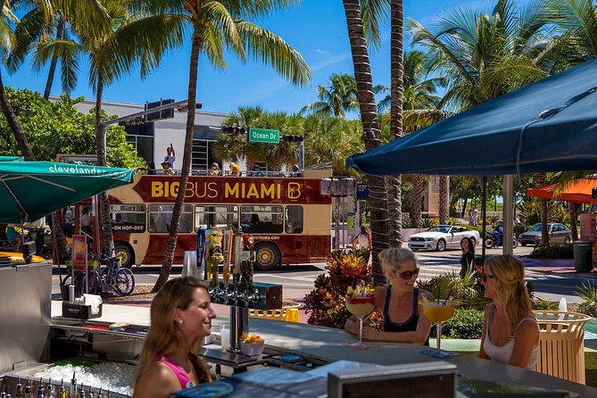 Miami: Hop-on Hop-off Tour + Cruise & Free 1-Hour Bike Rental - Mid-Beach and North Beach