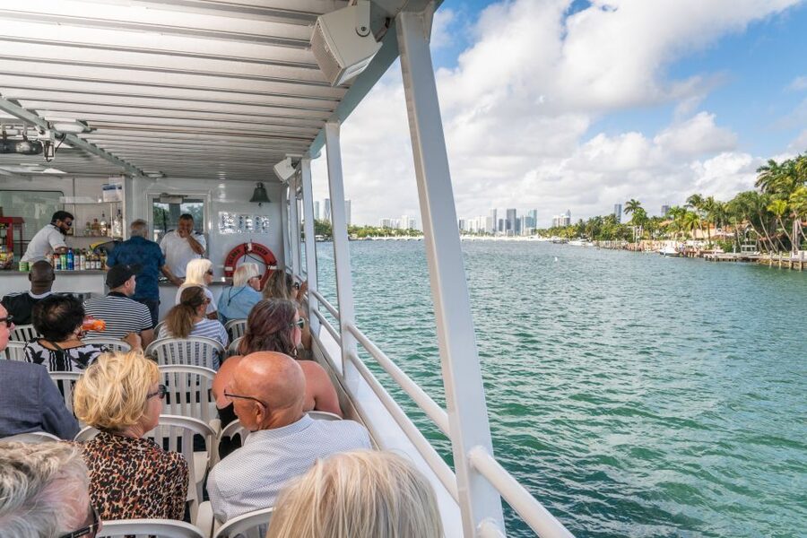 Miami: The Original Millionaire’s Row Cruise - Choosing the best place to sit