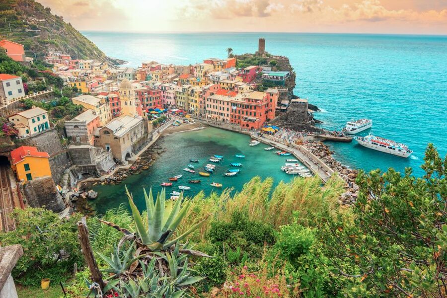 Milan: Cinque Terre Full-Day Guided Trip With Cruise - The early start from Milan
