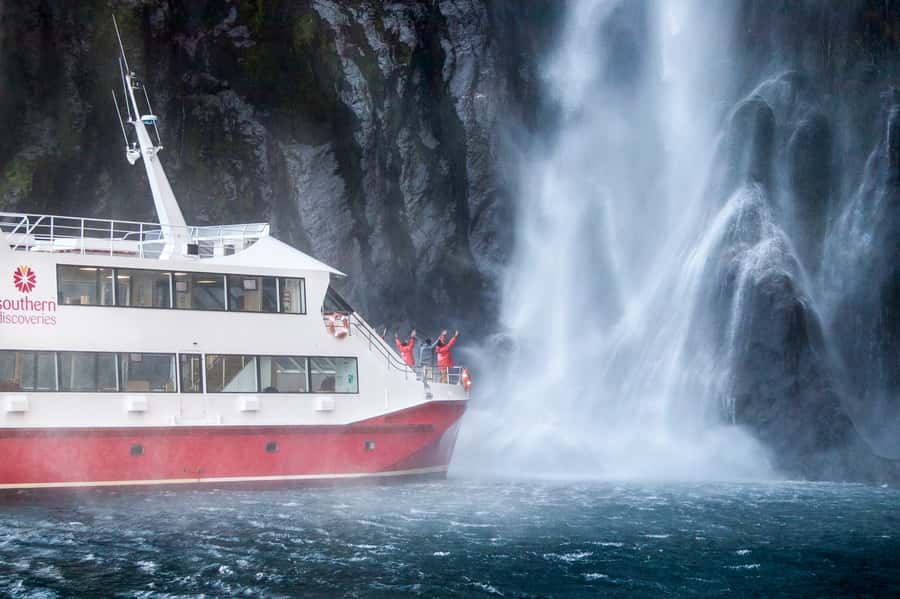 Milford Sound: Nature Cruise - Grand Views & Optional Lunch - Should you add lunch?