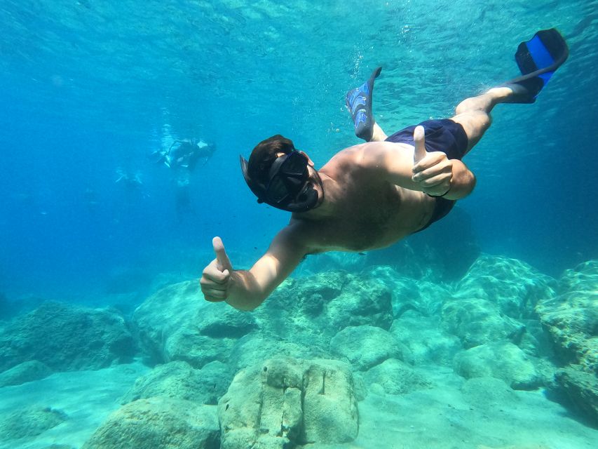 Milos: Half-Day Speedboat Cruise to Klefiko with Snorkeling - The return past Cape Vani and Klima