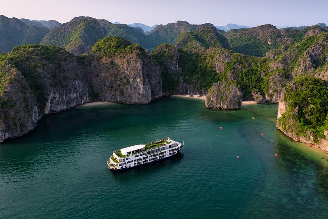 Mon Chéri Cruise 5 star: Unique 2 Days Tuan Chau - Halong bay - Lan Ha Bay - Why Two Days on the Bay Makes Sense