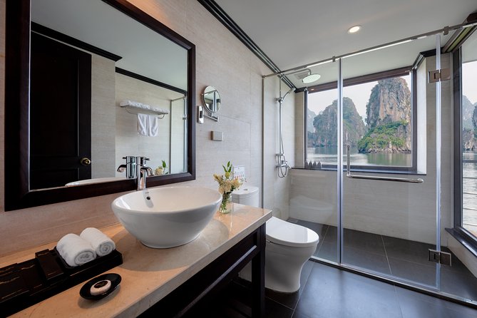 Mon Chéri Cruise 5 star: Unique 2 Days Tuan Chau - Halong bay - Lan Ha Bay - Hanoi Transfers and Meeting-Point Details