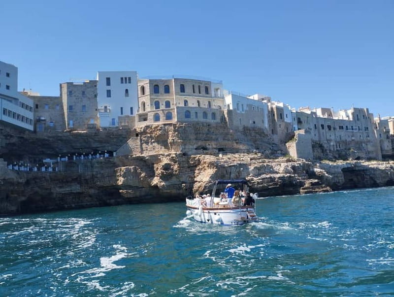 Monopoli: 2.5 Hour Boat Tour to the Polignano a Mare Caves - Porto Alga and the first cave views
