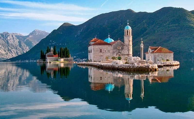 Montenegro Day Trip & Kotor Bay Short Boat Cruise - Perast, a small town with baroque character