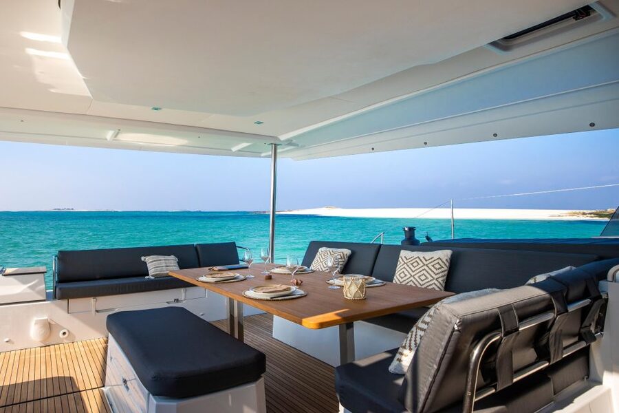 Mykonos: Catamaran Cruise with 3-Course Meal and Transfers - Why the Aerial and White Coral catamarans matter