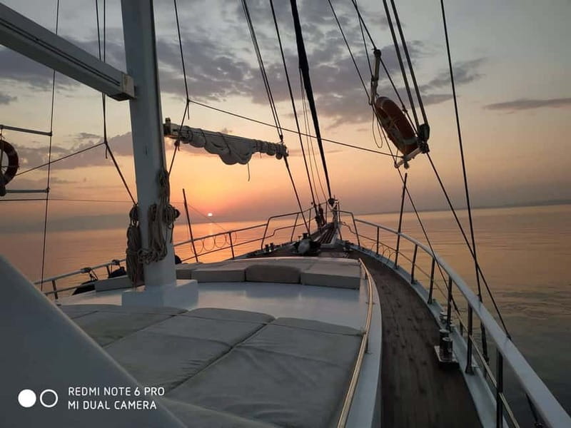 Mykonos: Sunset Boat Cruise with Light Dinner & Drinks - Is the €117 price fair?
