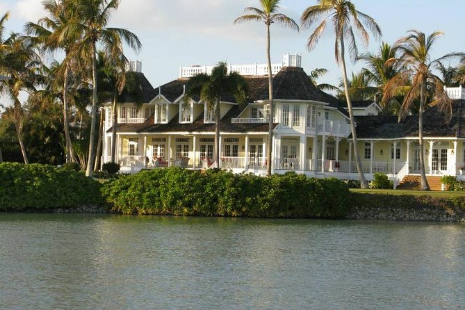 Naples Sightseeing Boat Tour - The Gordon River offers the best mix of Naples sights