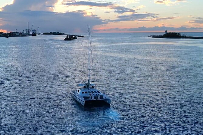 Nassau: Sunset Dinner Cruise - Who will enjoy this Nassau dinner cruise?