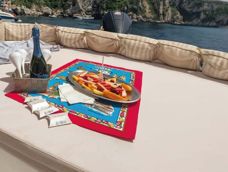 Naxos: Isola Bella, Blue Grotto, & Mazzarò Bay Boat Tour - Starting at Pontile Pizzichella in Giardini Naxos