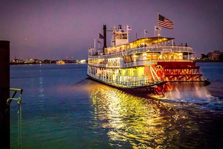 New Orleans: Evening Steamboat Jazz Cruise + Optional Dinner - What the two-hour route gives you