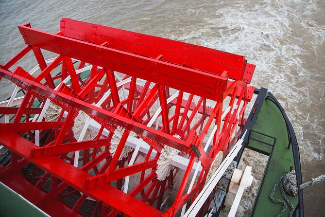 New Orleans Steamboat Natchez Jazz Cruise - Live jazz by the Steamboat Stompers