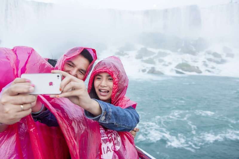 Niagara Falls: Boat Trip & Journey Behind the Falls Tour - A 20-minute Niagara City Cruises ride