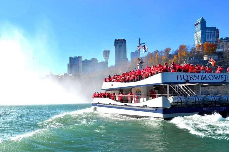 Niagara Falls: Boat Trip & Journey Behind the Falls Tour - Choosing the first boat