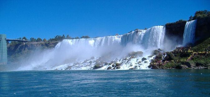 Niagara Falls Canada Day Tour From Toronto + Boat Cruise Option - Why this tour works for a first visit to Niagara Falls