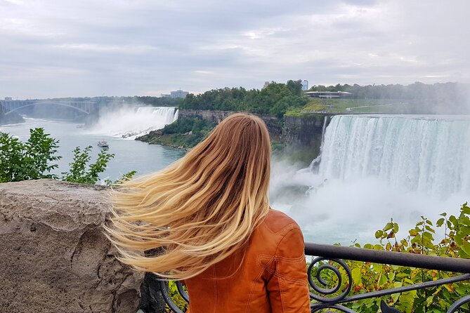 Niagara Falls Canada Day Tour From Toronto + Boat Cruise Option - Guides make a noticeable difference