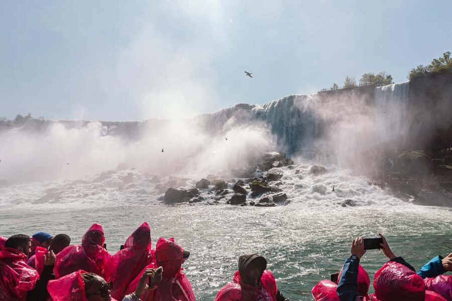 Niagara Falls: Early Access Boat & Journey Behind the Falls - Journey Behind the Falls at Table Rock