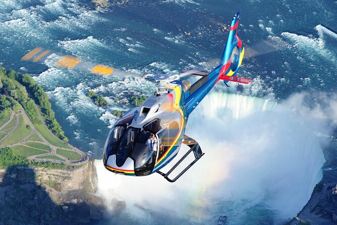Niagara Falls from Toronto: Skip-the-Line Boat & Skylon Tower - The drive from Toronto and the first scenic stops