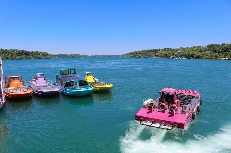 Niagara Falls USA: 45-Minute Jet-Boat Tour on Niagara River - What the guides and captains add