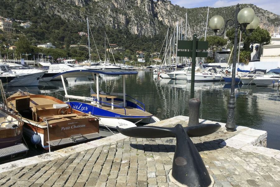 Nice: Private French Riviera Solar Boat Cruise - A quiet way to see the Riviera from Beaulieu-sur-Mer