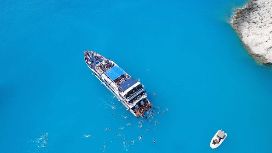 Nidri daily cruise in the Ionian with Makedonia Palace - One boat, many Ionian highlights