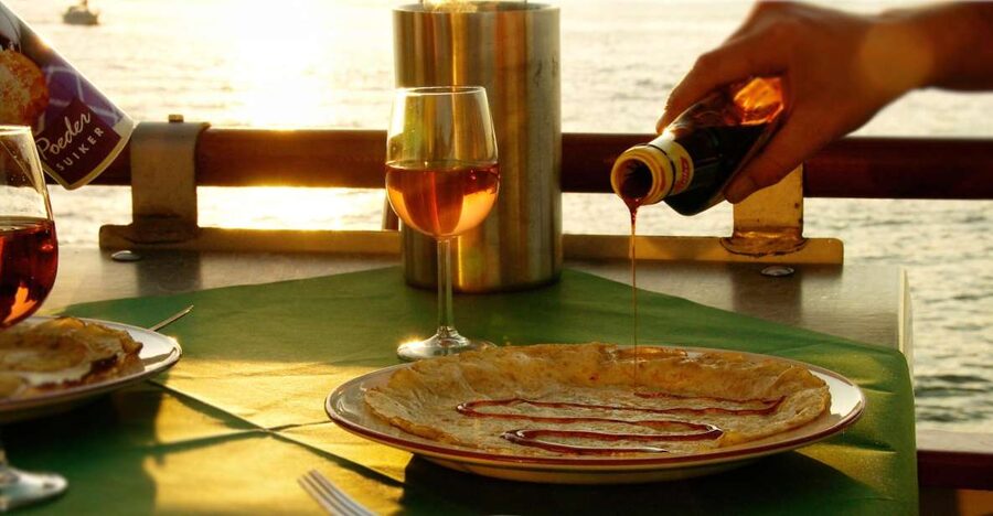 Nijmegen: River Cruise with All-You-Can-Eat Dutch Pancakes - Why pancakes and a river cruise work so well