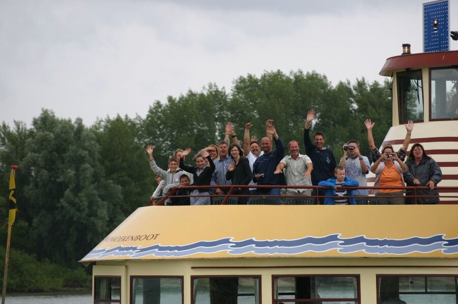 Nijmegen: River Cruise with All-You-Can-Eat Dutch Pancakes - Boarding at the Pannenkoekenboot Nijmegen
