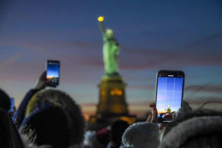 NYC: Manhattan & Statue of Liberty Cruise with Shuttle Bus - Pier 78 and the first practical hurdle