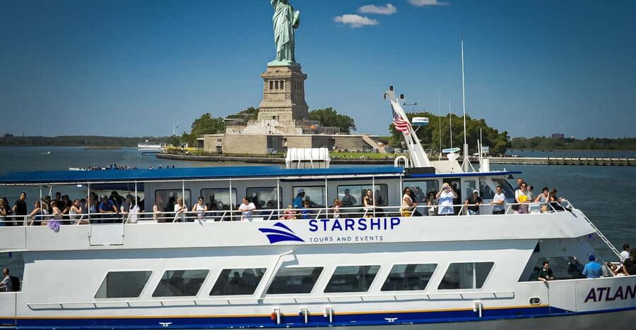NYC: Starship Landmark 90 Minute Sightseeing Cruise - Pier 78 starts the city tour from the river