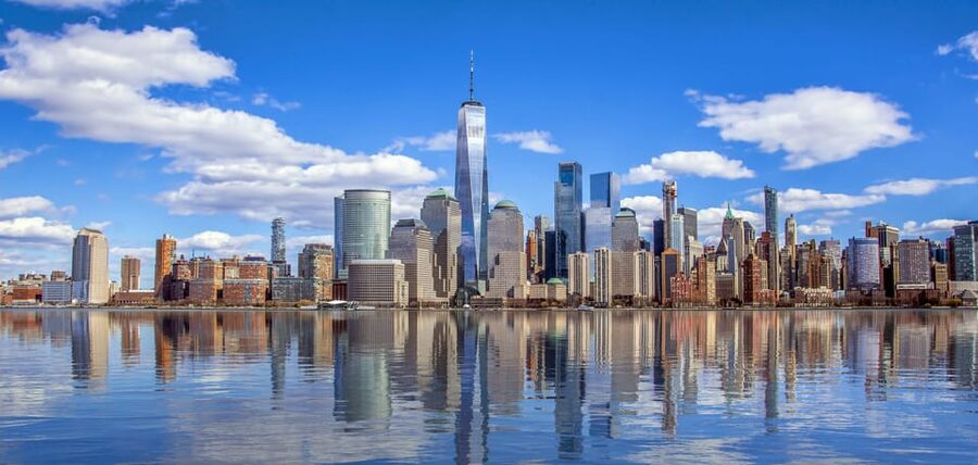 NYC: Starship Landmark 90 Minute Sightseeing Cruise - Who should book this cruise?